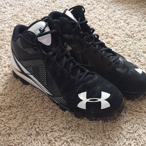 Under Armor Men’s Baseball cleats/shoes